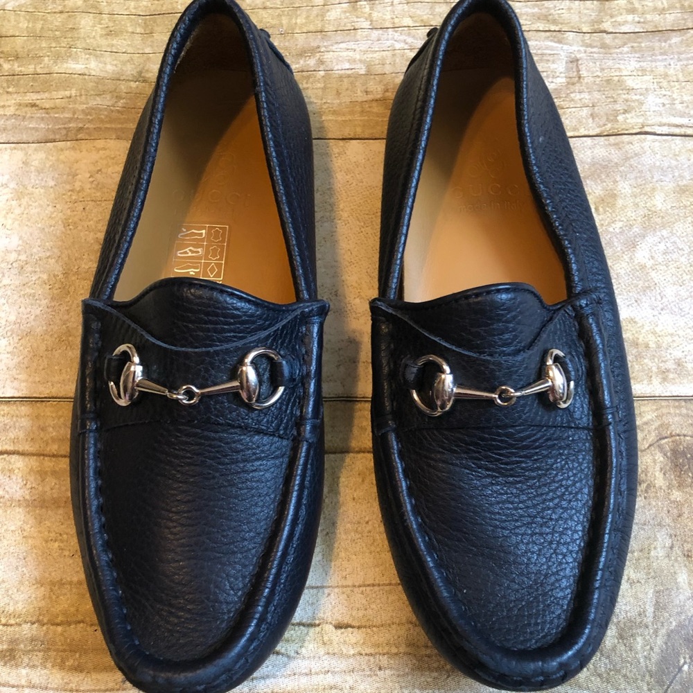 Gucci leather loafer boys sz 31 or 13 US